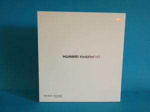 Huawei MediaPad M3 Packung von vorn