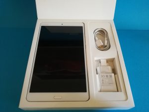Huawei MediaPad M3 Packung